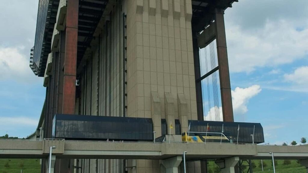 2025 Poland Instagram повний прайс реклама для Ukraine