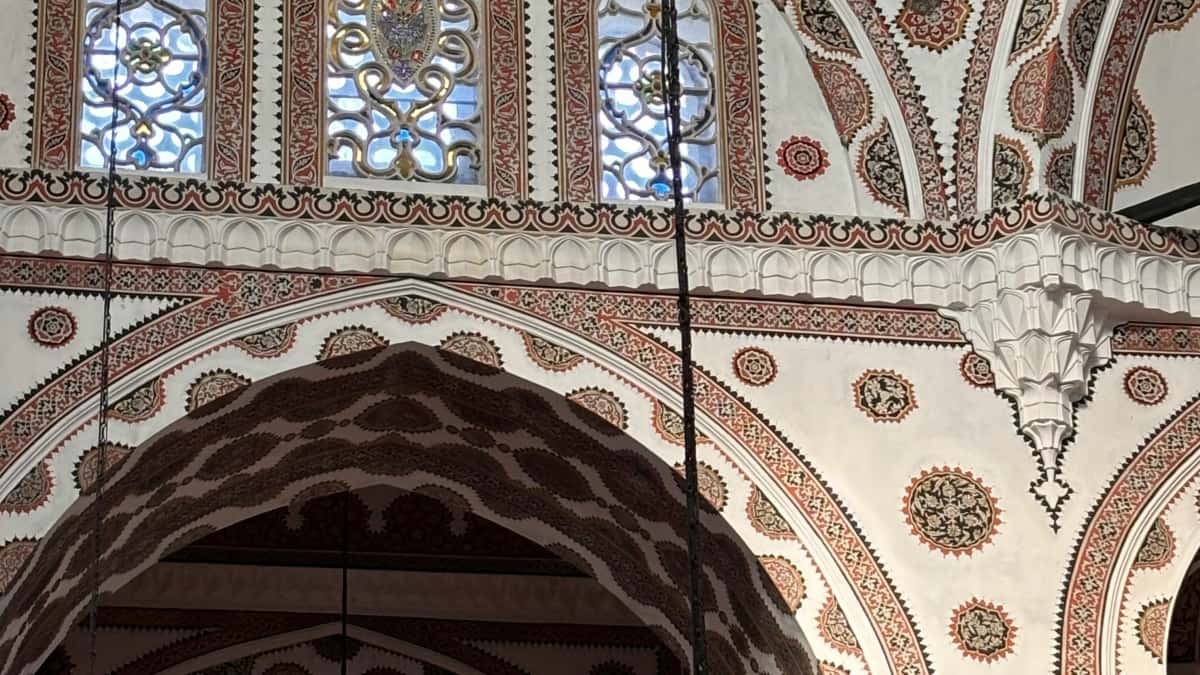 Креатору: достукатися до брендів Узбекистану в Zalo