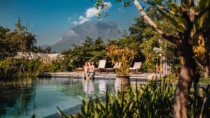 : Takatak-, giveaway .