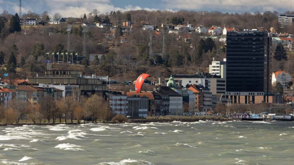 : , Tunisia Takatak- style.